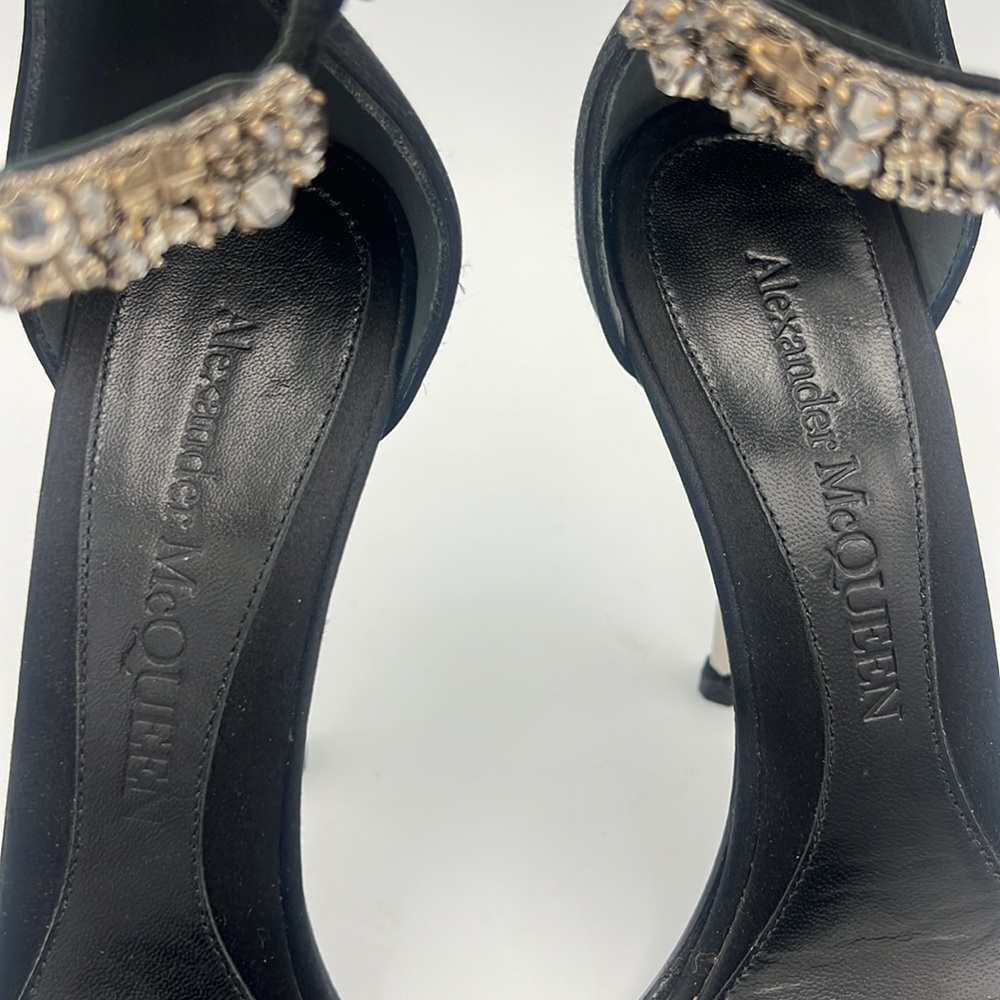 Alexander McQueen Embroidered Double Strap Sandal in Black/silver Size 39 & 39.5 - Picture 7 of 15